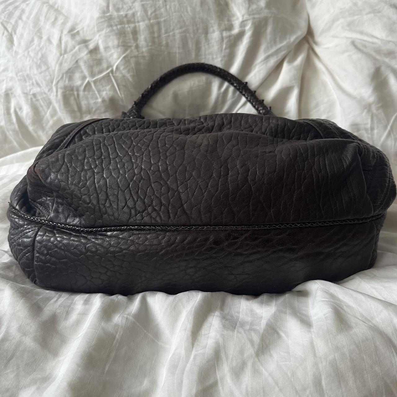 🍇💜Preowned FENDI SPY BAG🍇💜