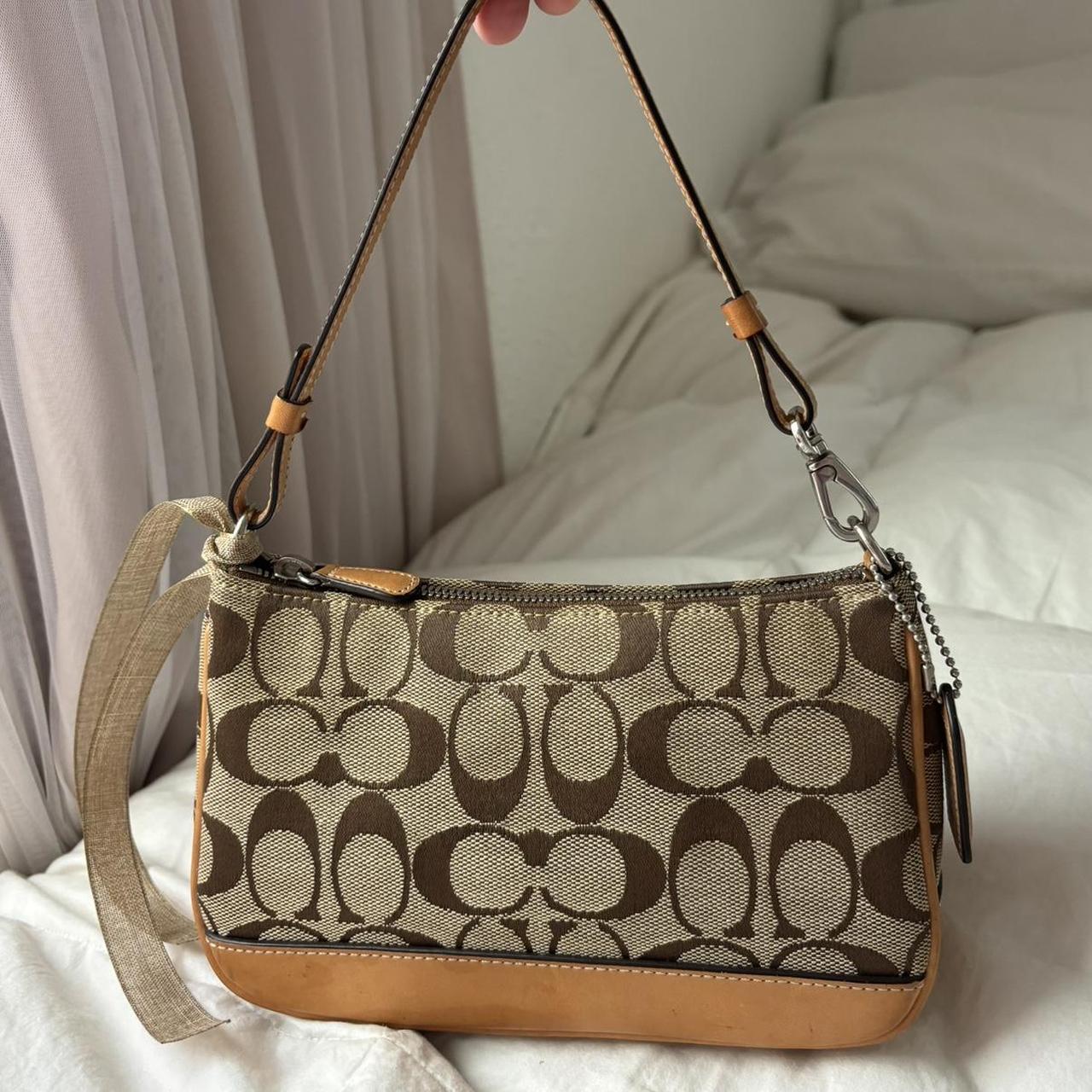 Vintage Coach Demi Mini Bag🍒❤️‍🔥