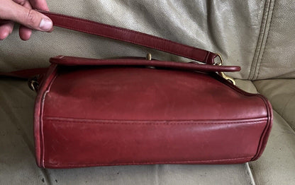 Vintage Coach Purse 9870 Red Leather Court Top Handle Bag Crossbody 🍒❤️‍🔥