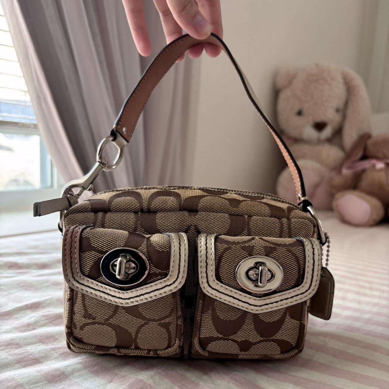 Coach Mini Legacy🍎🔥