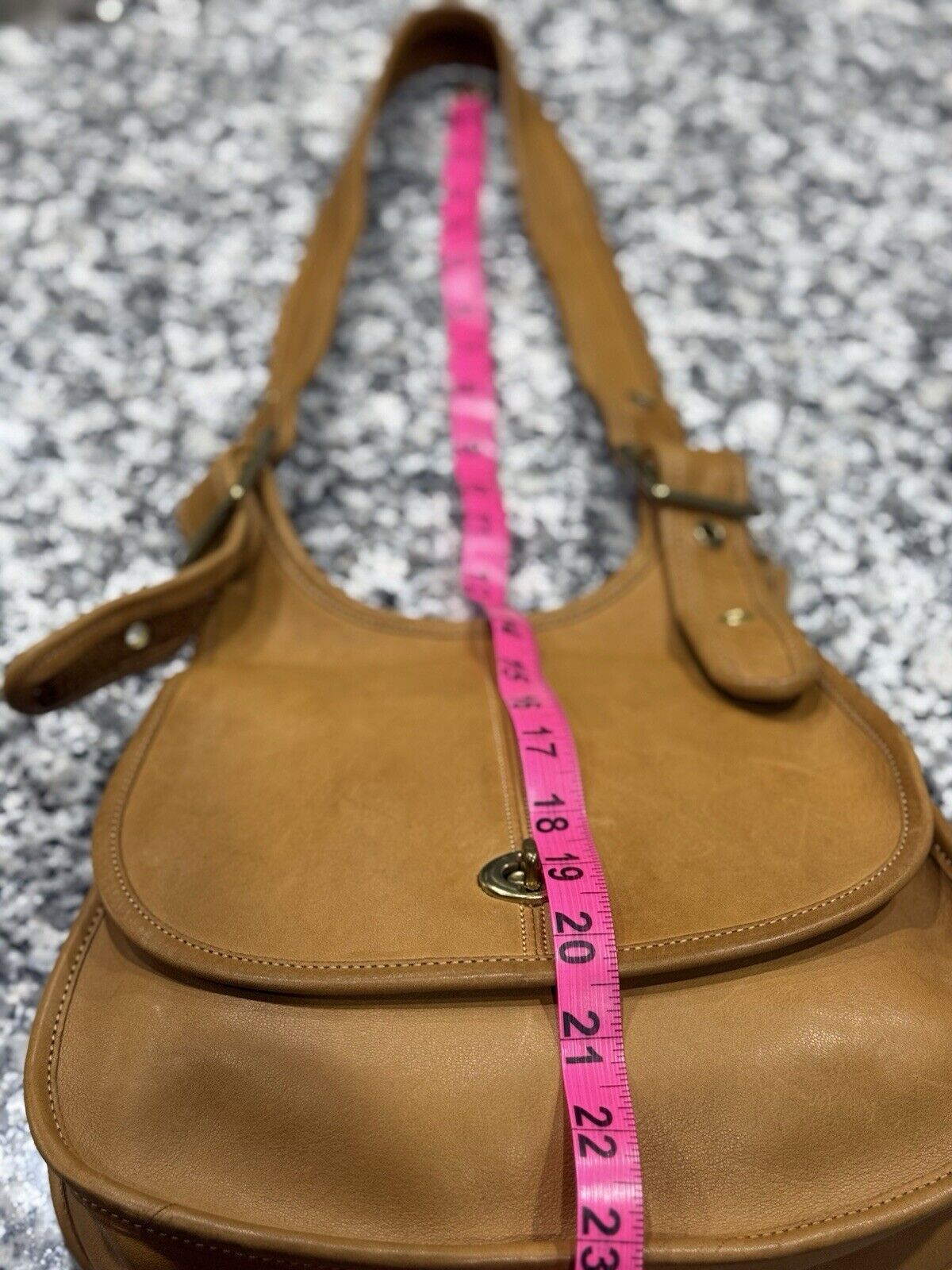 Coach Vintage Crescent Saddle Bag Nyc 9235 Saddle Tan🍂✨