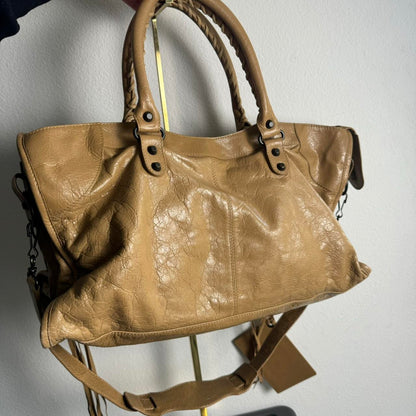 Preowned Authentic Balenciaga city bag✨🔥