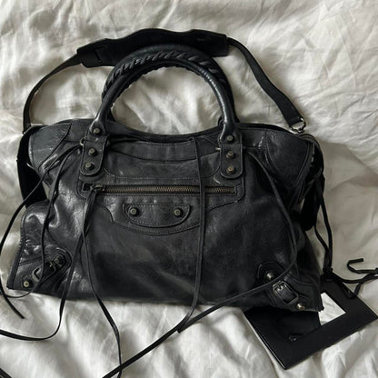 🍎🔥Preowned BALENCIAGA CITY BAG🍎🔥