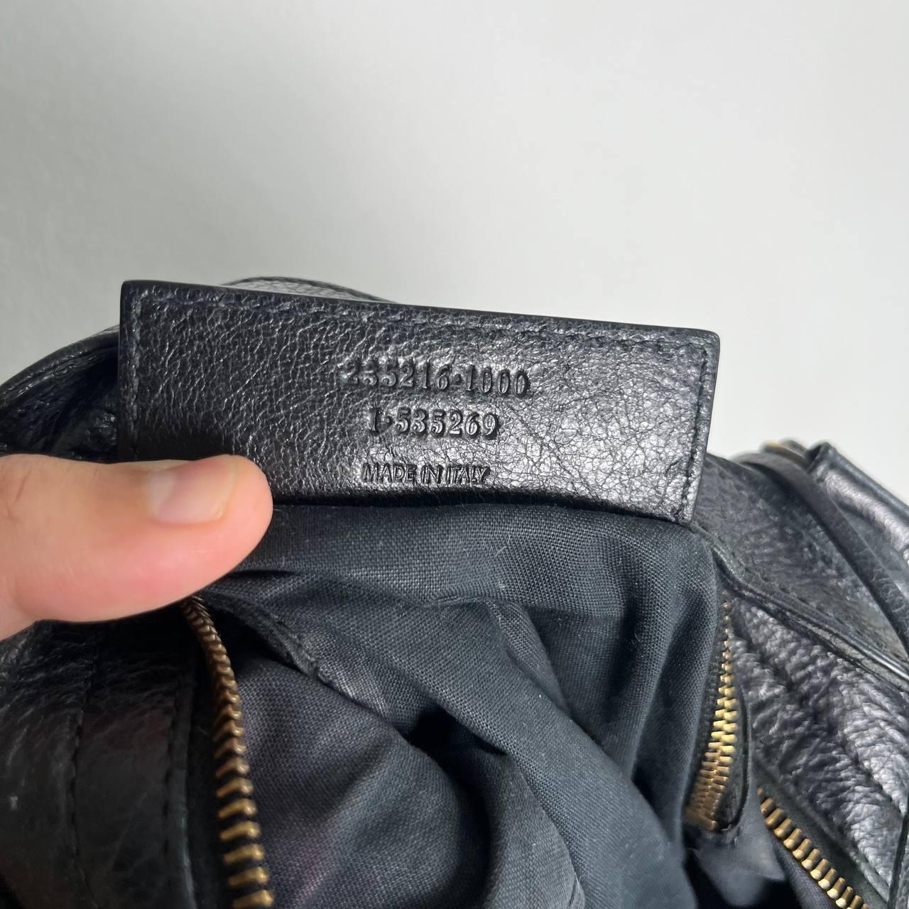 Preowned Authentic 2013 black balenciaga city velo bag🌲🍀