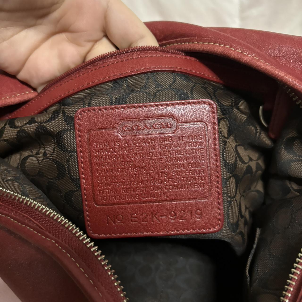 Vintage Coach Red Ergo Hobo💙🌀
