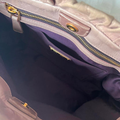 Gorgeous Authentic Dusty Pink Miu Miu Vitello Bag With Gold Hardware🍂✨