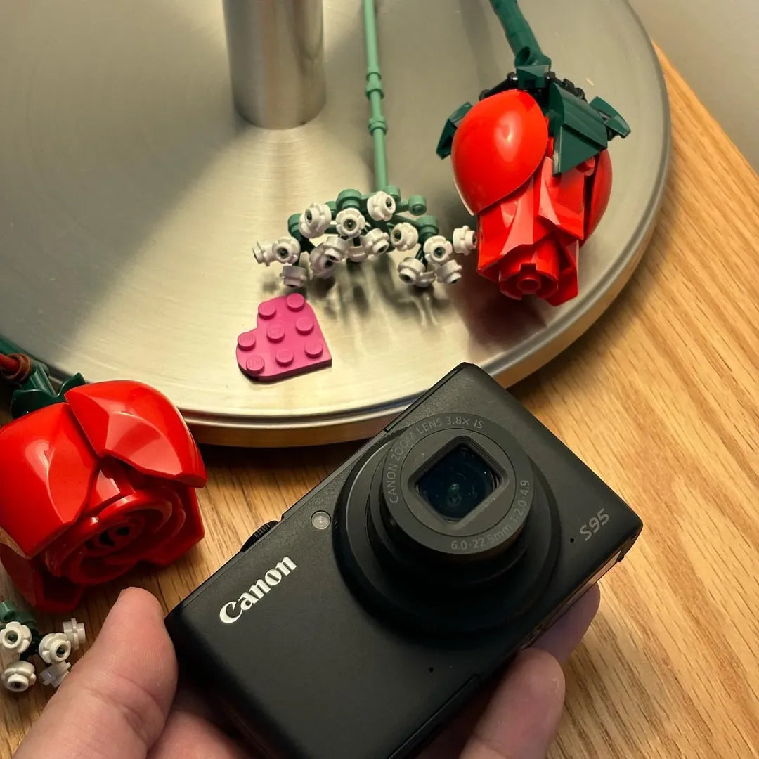 ✨ Authentic Canon powershot S95 PreOwned 💖